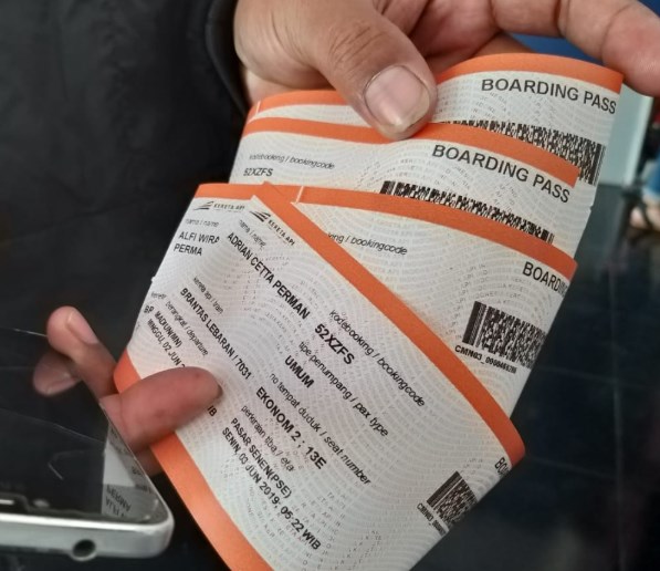 Tiket kereta api ekonomi