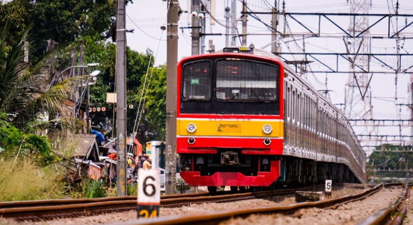 jadwal krl cikarang jakarta kota