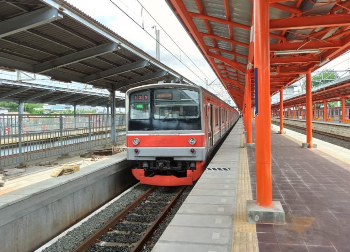 jadwal kereta commuter line bogor jatinegara